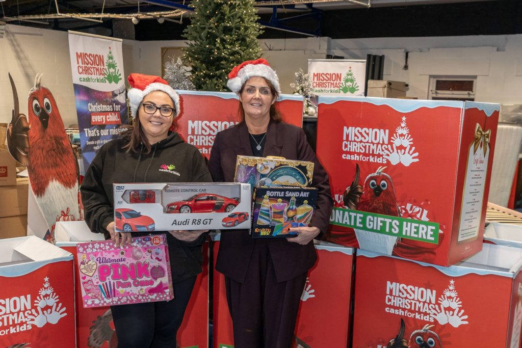 Mission Christmas: complete